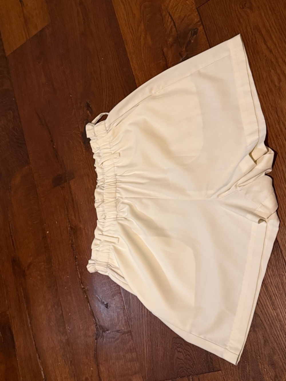 JODIFL Cream High-Waist Shorts